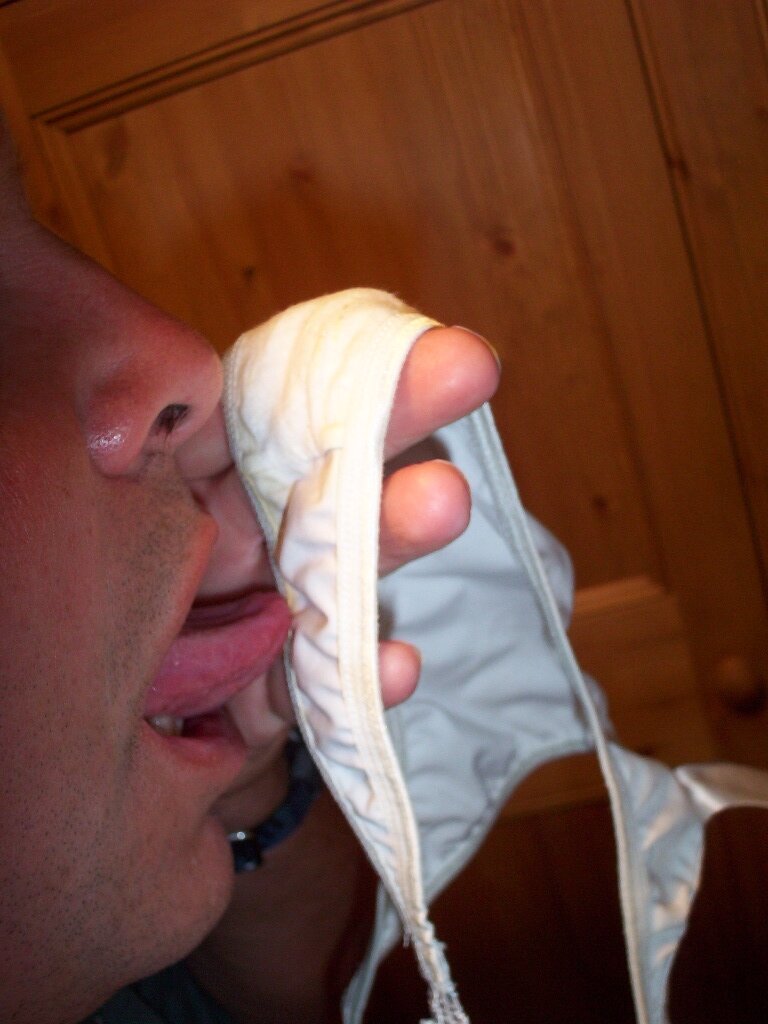 LICKING GUSSET.JPG